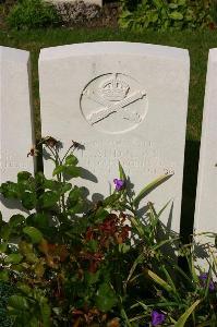 Dozinghem Military Cemetery - Andrews, James Edward